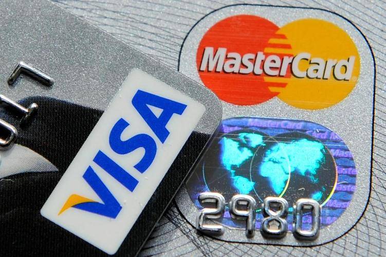 全球货币支付排名：美元跌至49.68％，欧元涨到22.36％，人民币呢