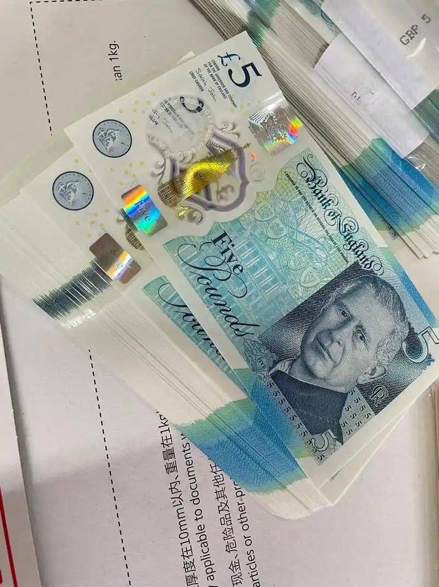 全球货币支付排名更新！美元暴涨至50.49%，欧元21.9％，人民币呢