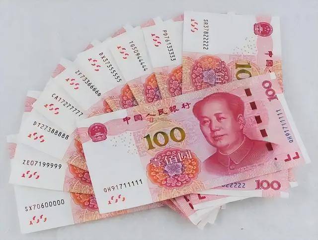 全球货币支付排名更新！美元暴涨至50.49%，欧元21.9％，人民币呢