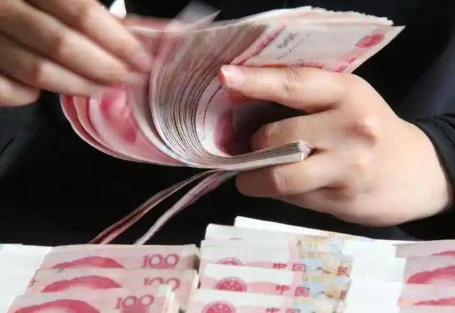 全球货币支付排名更新！美元暴涨至50.49%，欧元21.9％，人民币呢