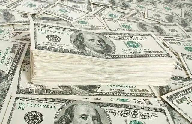 全球货币支付排名更新！美元暴涨至50.49%，欧元21.9％，人民币呢