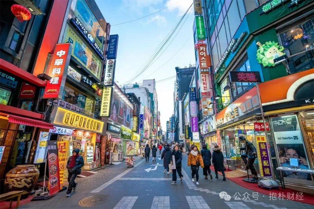 这里的股市是赌场，这里的股民是赌徒